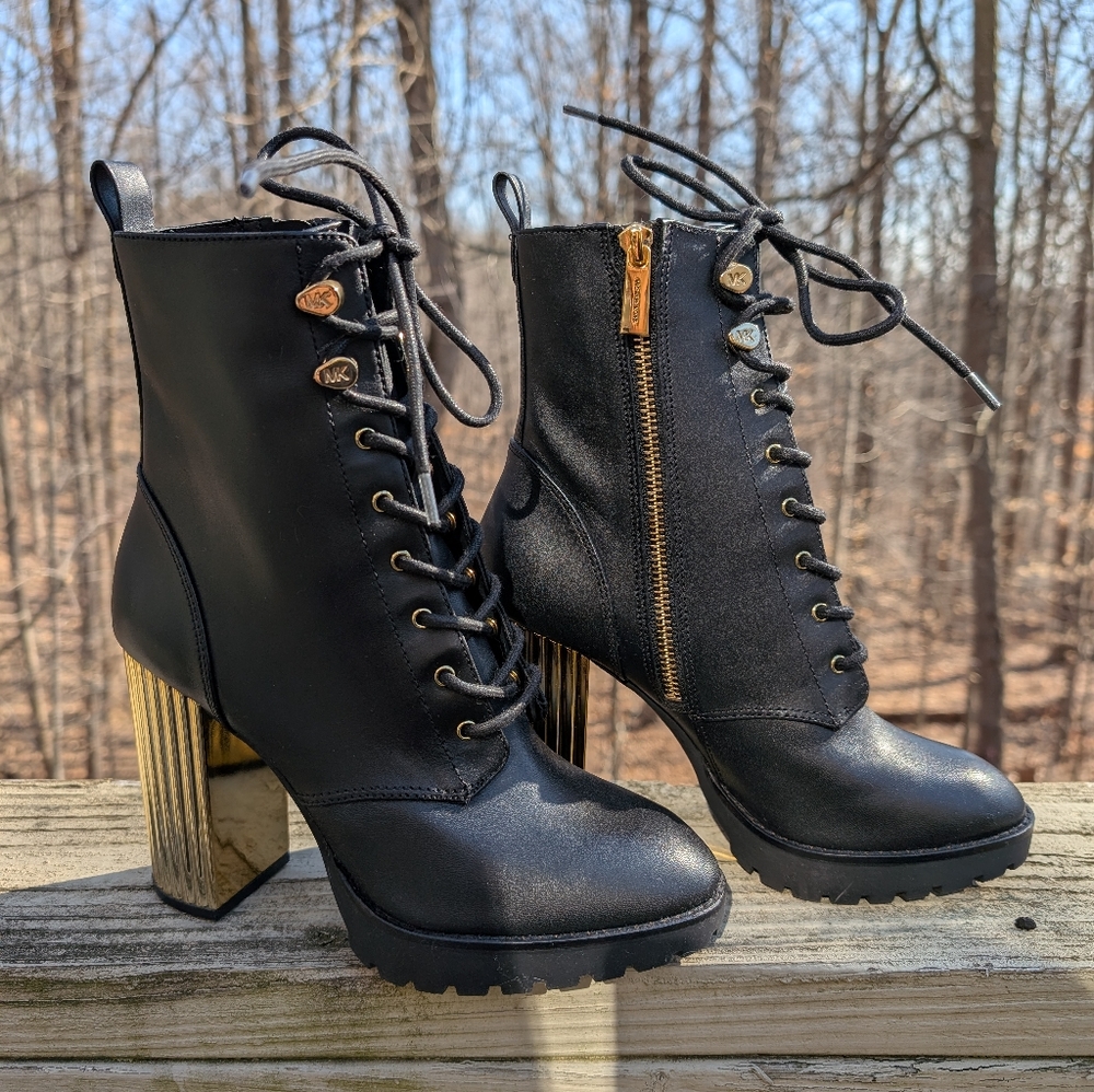 NIB Michael Kors - Porter Lace Up Leather Bootie Black/Gold Women's 7